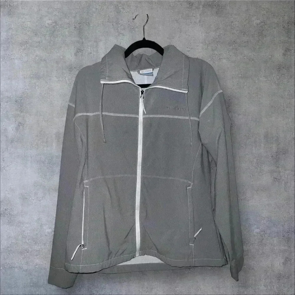 Columbia zip up‎ size large